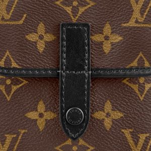LOUIS VUITTON クリストファー・ウエアラブル ウォレット Ref:M69404